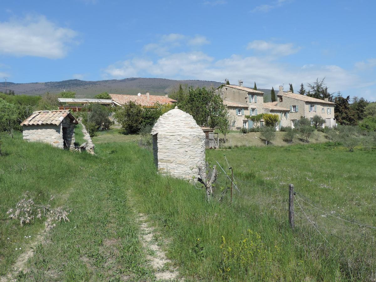 Le Jas De Peguier Bed & Breakfast